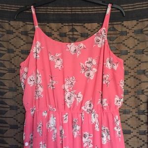 OBO👍🏽Pink floral Elle dress with pleated skirt